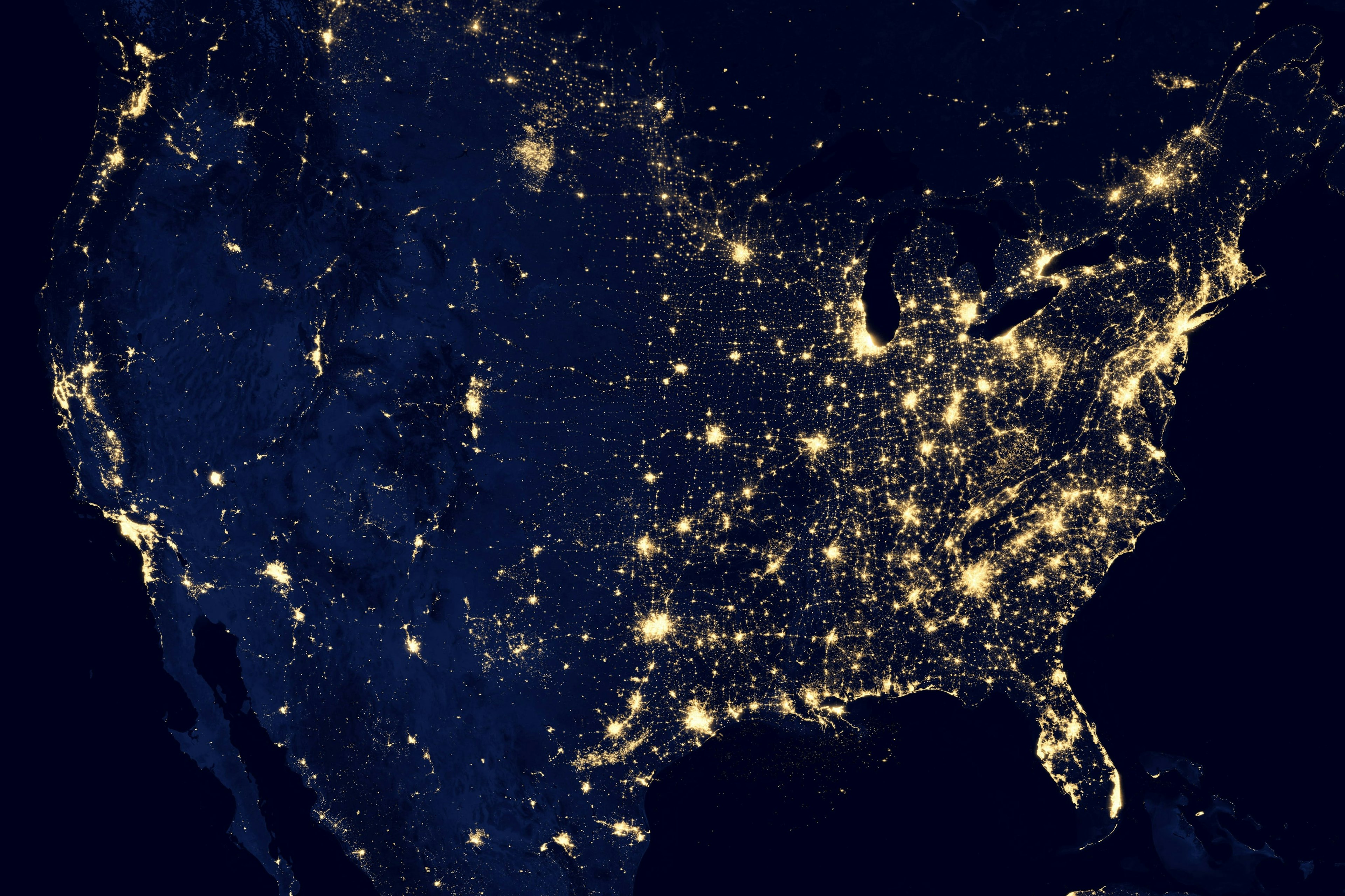Image of the US grid illuminated